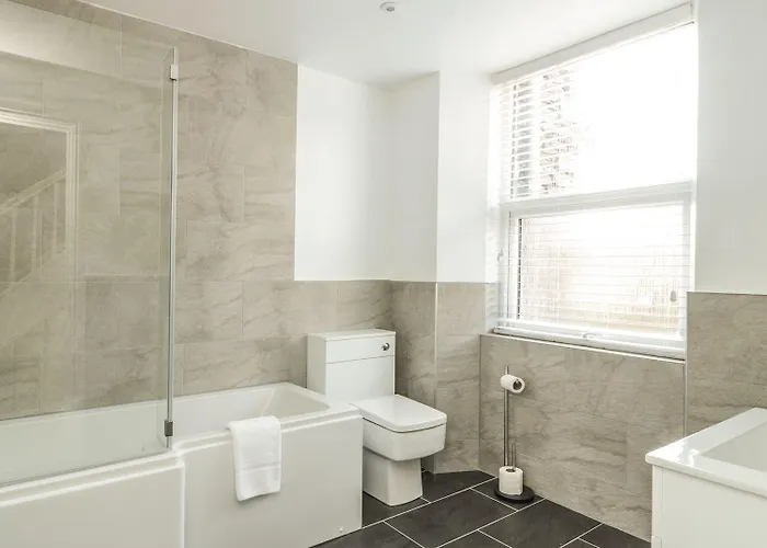 Ivy Bank * Windermere